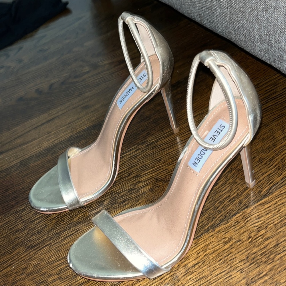 Steve Madden Gold Heels